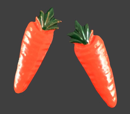 Carrot stud earrings 1970s