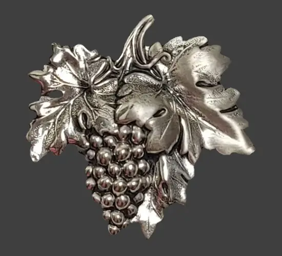 Grape bunch and leaves design sterling silver brooch pin